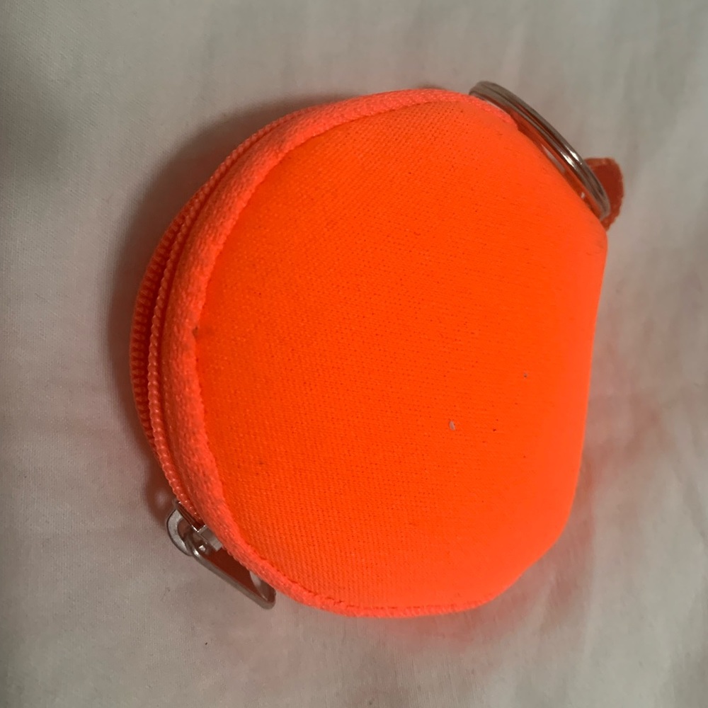 Coin purse round